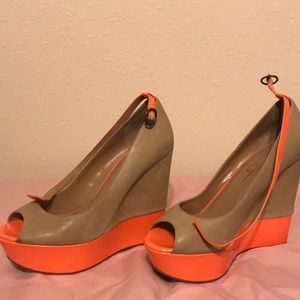 Jessica Simpson wedges